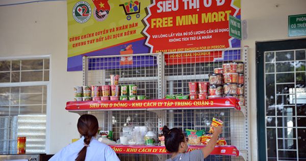 TPHCM: 'Siêu thị 0 đồng' trong khu cách ly tập trung người về từ vùng dịch