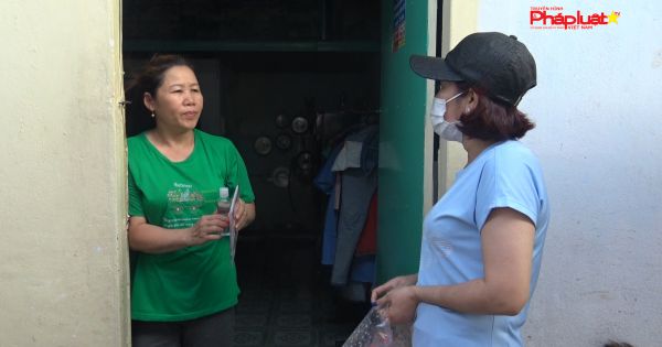 Chủ nhà trọ tại Bình Dương miễn 2 tháng tiền phòng, khách thuê bật khóc