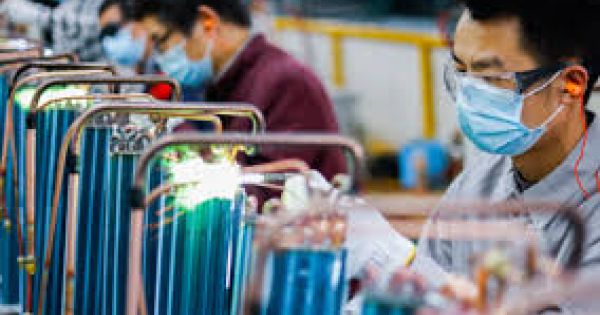 Đề nghị cho hơn 8.000 lao động nước ngoài trở lại Việt Nam làm việc