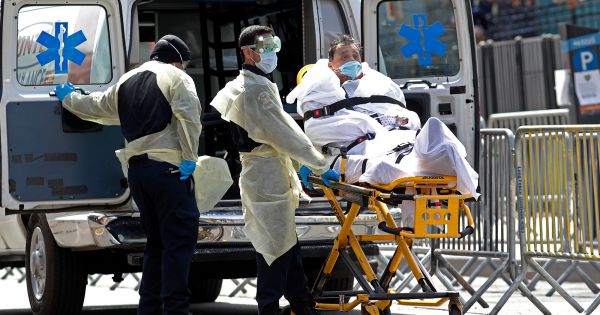 Mỹ vượt Italy thành nước có số ca tử vong vì Covid-19 cao nhất