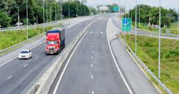 Cao tốc Bắc - Nam phía Đông: “Đội vốn nghìn tỷ vì chậm giải phóng mặt bằng”