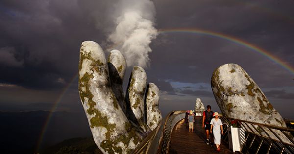 Cầu Vàng tiếp tục lọt vào danh sách những cây cầu ngoạn mục trên thế giới