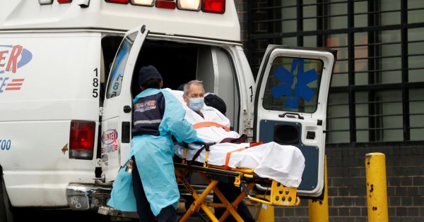 Tổng số ca mắc Covid-19 toàn cầu vượt 2,8 triệu người