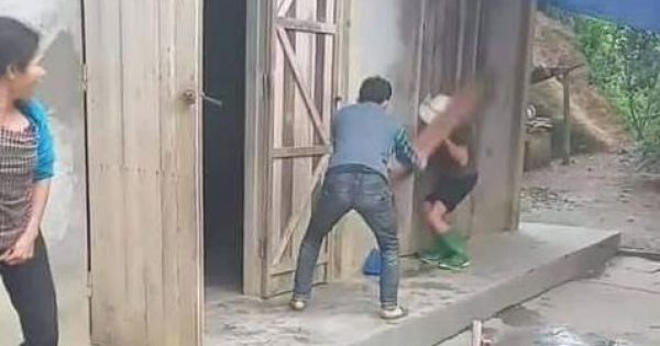 Công an huyện Văn Yên, tỉnh Yên Bái đang làm rõ vụ nghi con trai đánh mẹ đẻ