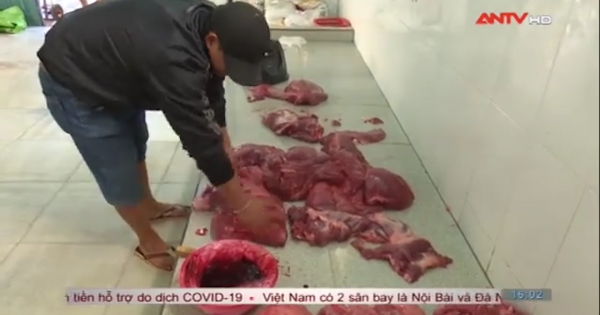 Bôi dung dịch hô biến thịt heo thành thịt bò