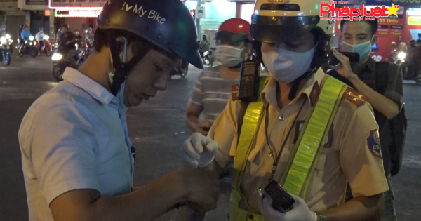 Kiểm tra, xử lý vi phạm nồng độ cồn và tổng kiểm soát các phương tiện