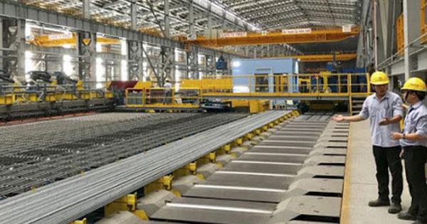 Mỹ khởi xướng điều tra chống lẩn tránh thuế với sản phẩm thép tấm không gỉ nhập khẩu từ Việt Nam