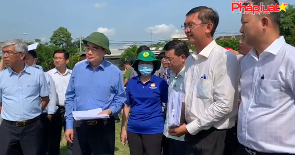 Bí thư Nguyễn Thiện Nhân thị sát thực trạng xây dựng tại Bình Chánh