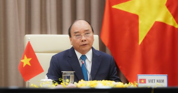 Thủ tướng: Tăng cường đoàn kết quốc tế, ứng phó với đại dịch COVID-19