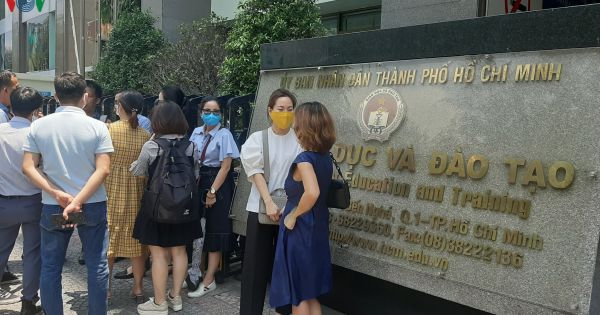 Trường ngoài công lập ở TP HCM thu phí chưa rõ ràng, phụ huynh bức xúc