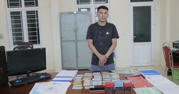 Bắt đối tượng cho vay lãi nặng núp bóng cửa hàng mua bán xe máy