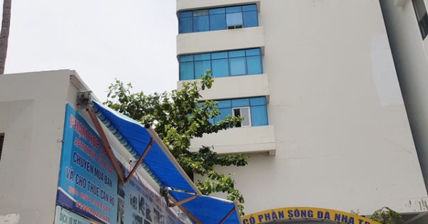 Người dân bất an vì chung cư 8 năm không được bảo trì