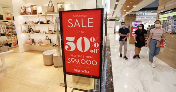 'Mở trói' khuyến mãi, kích cầu sau dịch