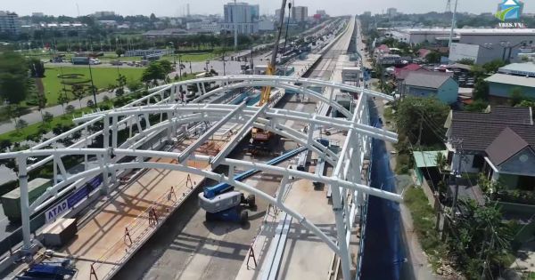 Cuối năm 2020, đoàn tàu đầu tiên tuyến Metro Bến Thành - Suối Tiên về Việt Nam