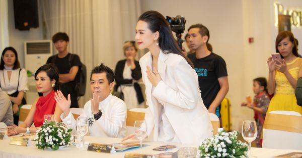 Giải Vàng Siêu mẫu - Quỳnh Hoa: Không có ý định cặp với đại gia