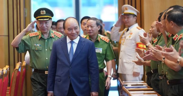 Thủ tướng dự Hội nghị sơ kết công tác công an 6 tháng đầu năm 2020