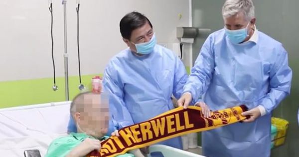 Công ty bảo hiểm sẽ đưa phi công người Anh về nước bằng đường hàng không