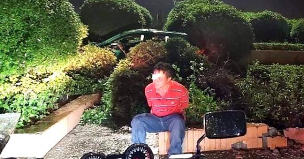 Công an Bình Dương bắt nóng kẻ cướp taxi ở Sài Gòn