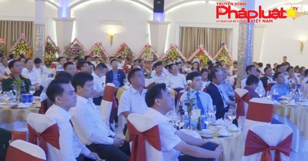 Báo Pháp luật Việt Nam “Chung tay xóa nghèo pháp luật về biên giới, biển đảo” và bổ nhiệm Trưởng Cơ quan đại diện Miền Trung - Tây Nguyên