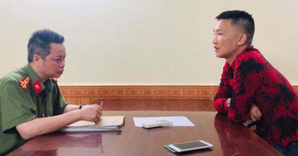 Nội dung cóp nhặt, câu cú lủng củng, vì sao sách của Huấn 'hoa hồng' vẫn hot?