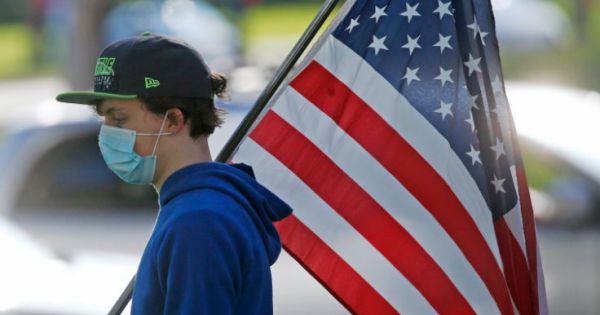 Covid-19: Dịch bệnh tăng cao, nhiều bang nước Mỹ ngừng mở cửa