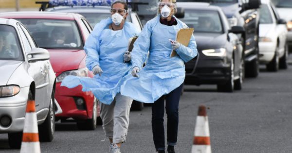 Covid-19: Số ca nhiễm mới tại Mỹ tăng cao kỉ lục