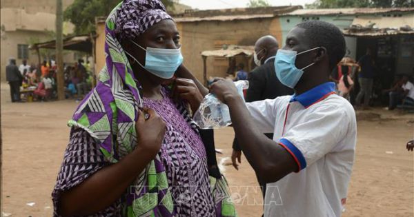 Bản tin phòng chống Covid-19: Mali mở lại không phận từ ngày 25/7