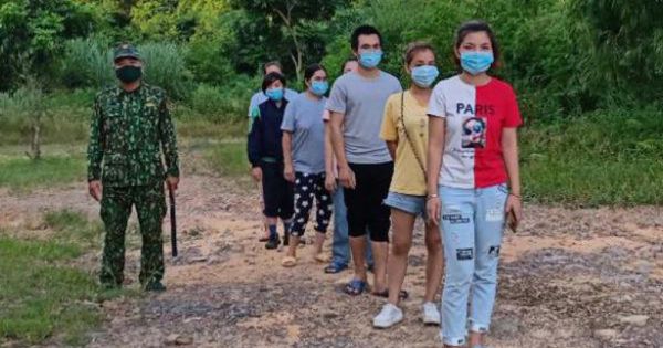 Bắt 9 đối tượng lội sông biên giới nhập cảnh trái phép vào Việt Nam