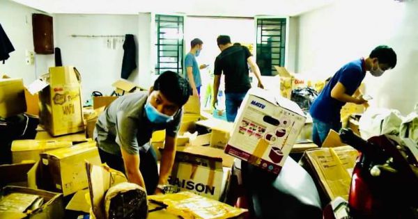 Công an TP Hồ Chí Minh phá 'kho' thuốc lá ngoại nhập lậu từ Campuchia