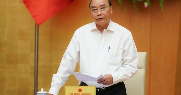 Thủ tướng yêu cầu các bộ, ngành nghiên cứu giải pháp hỗ trợ đủ mạnh đối với người dân, doanh nghiệp