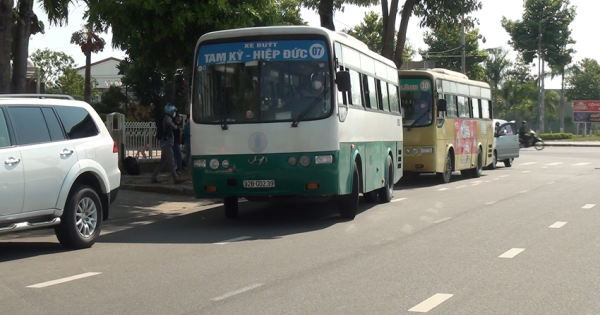 Hỗ trợ học sinh, sinh viên Quảng Nam mắc kẹt Đà Nẵng trở về địa phương