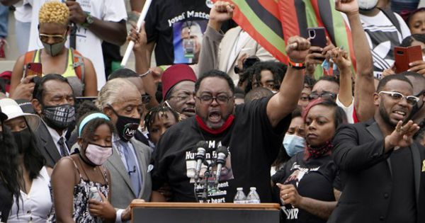 Tuần hành lớn tại Mỹ phản đối nạn phân biệt chủng tộc