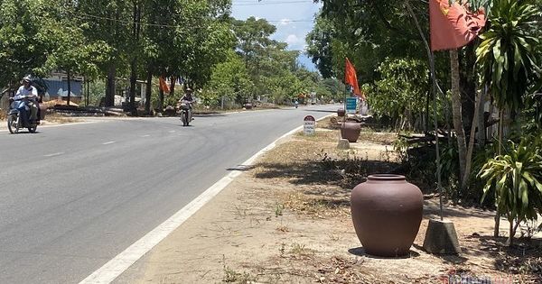 Sẽ kiểm tra việc một xã ở TT-Huế đặt 200 chiếc lu hai bên đường