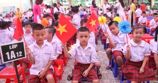 Gần 23 triệu học sinh cả nước chào đón năm học mới trong dịch Covid-19