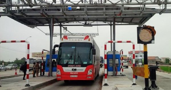 Doanh nghiệp vận tải đề xuất kéo dài thời gian giảm phí đường bộ