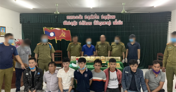 Đường dây vận chuyển 10 kg đá xuyên quốc gia bị triệt phá