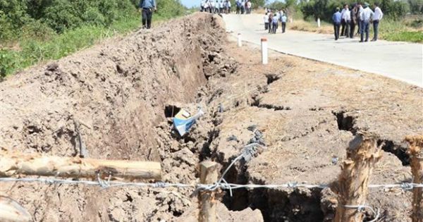 Cà Mau chấn chỉnh việc quản lý dự án nâng cấp đê biển Tây