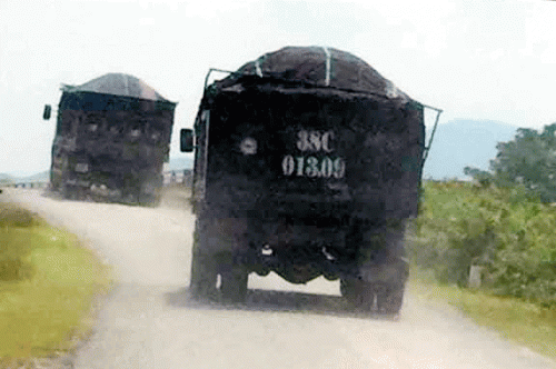 Xe chở cát sỏi quá khổ quá tải 