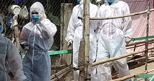 Đưa người thân về Việt Nam an táng, 7 người bị cách ly tại Sóc Trăng