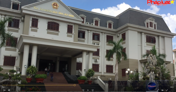 Tây Ninh: Vụ 4 cán bộ bị khởi tố vì tội “Cố ý làm trái” chuyển tội danh và miễn truy cứu trách nhiệm hình sự