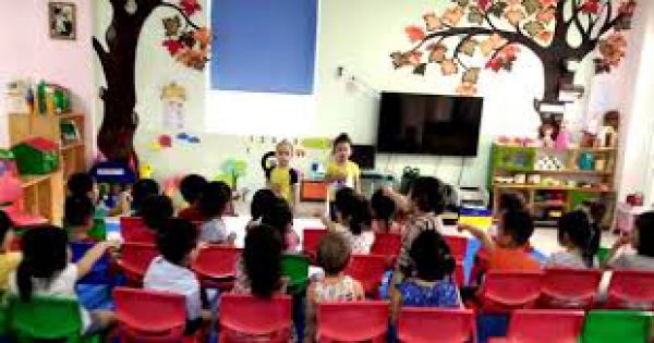 Hà Nội có 4 viên chức giáo dục trả quyết định tuyển dụng, không ký hợp đồng làm việc