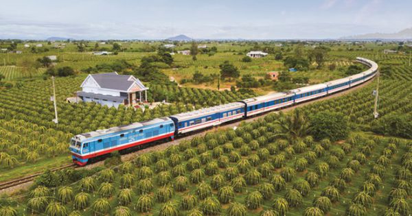 Từ đầu tháng 10, mỗi người được mua tối đa bốn vé tàu Tết Tân Sửu 2021