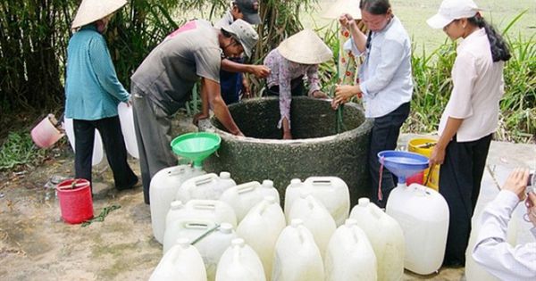 Hạn mặn ở Đồng bằng sông Cửu Long khốc liệt nhất trong vòng 10 năm qua