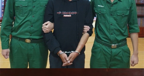 Bắt đối tượng truy nã tàng trữ trái phép chất ma túy