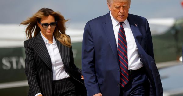 Cựu cố vấn Tổng thống Mỹ mắc COVID-19