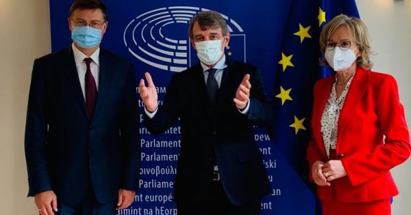 Nghị viện Châu Âu bổ nhiệm Ủy viên phụ trách tài chính