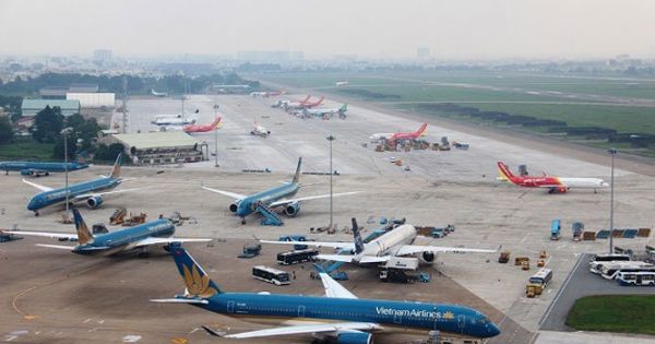 Tạm dừng bay quốc tế đưa khách vào Việt Nam, chờ quy chuẩn cách ly