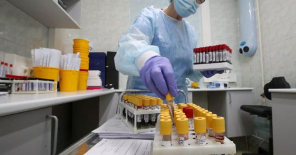 Hãng Eli Lilly dừng thử nghiệm thuốc điều trị COVID-19 bằng kháng thể