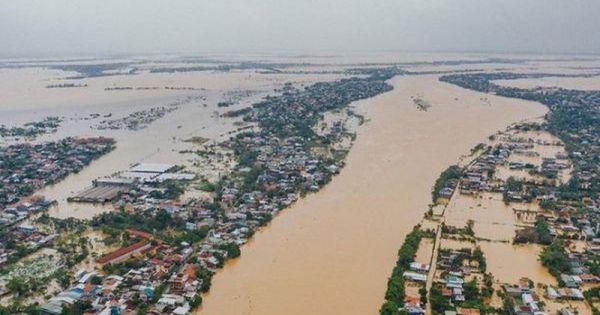 Báo Pháp Luật Việt Nam phát động quyên góp ủng hộ đồng bào miền Trung