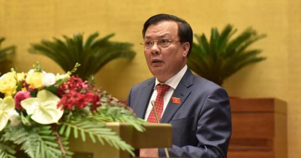 Chính phủ đề nghị chưa tăng lương cơ sở trong năm 2021